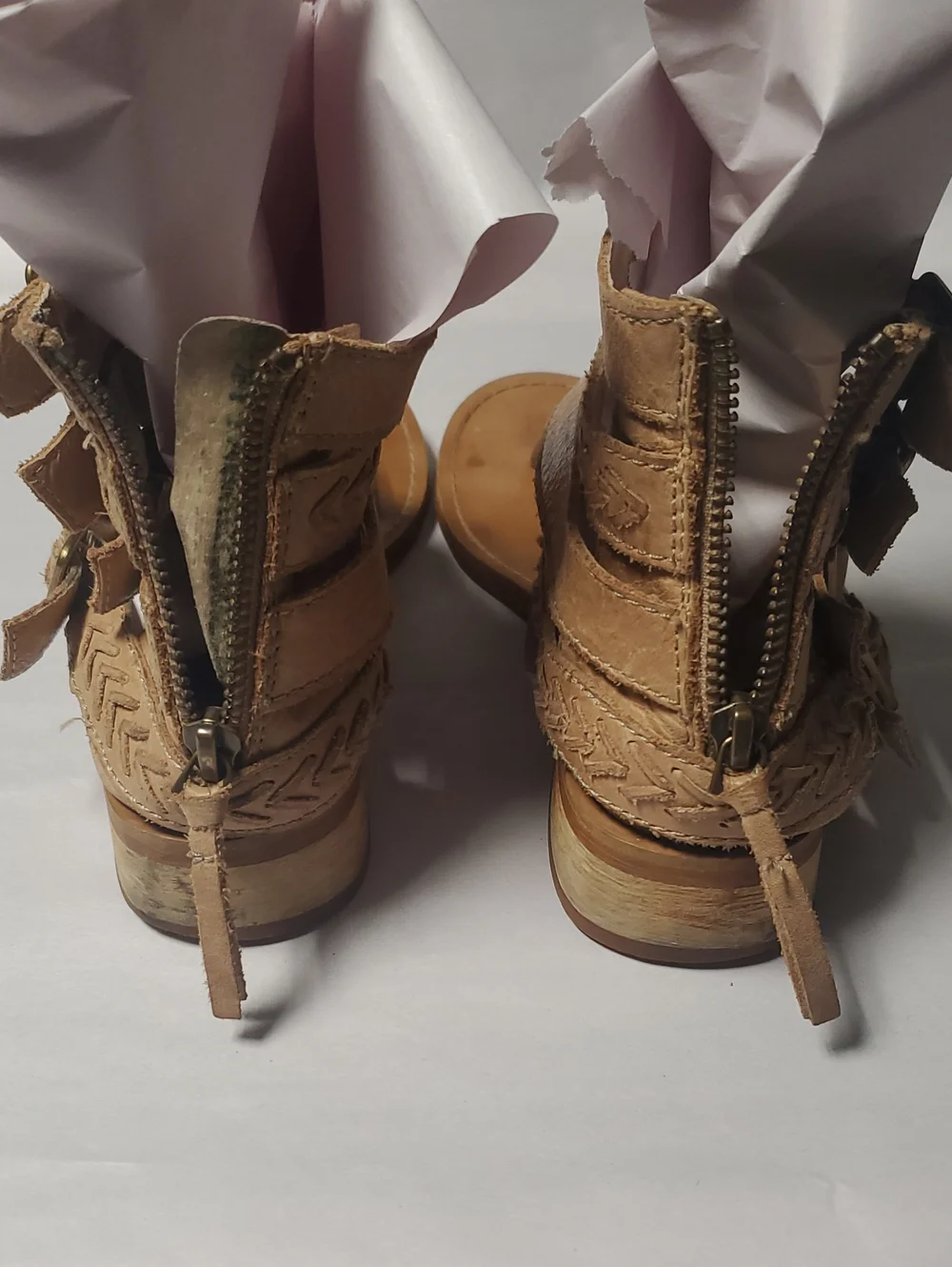 Latigo 'Rami' Womens Leather BoHo Sandals Size 7 Birch Buckle Gladiator Festival